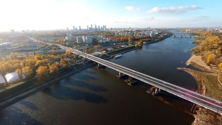 Most Łazienkowski w ciągu S2 Południowej Obwodnicy Warszawy. Fot. PORR